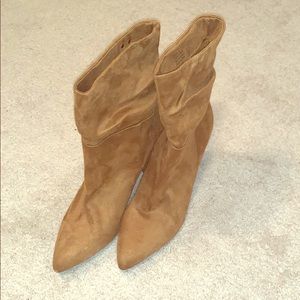 Wintery high heel boot